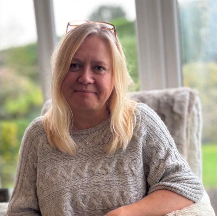 Helena Cole Counsellor MBACP registred